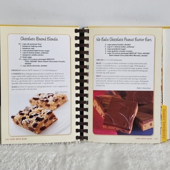 Nestle Toll House Hardcover 3 in 1 Holiday Family Cookbook - Picture 14 of 15